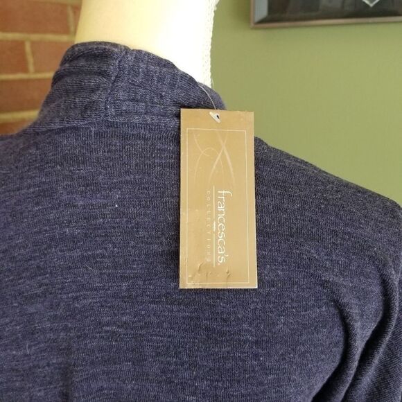 Myan charcoal grey sweater bought at Francesca's - Picture 5 of 7